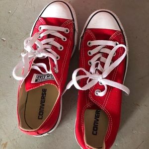 Red converse